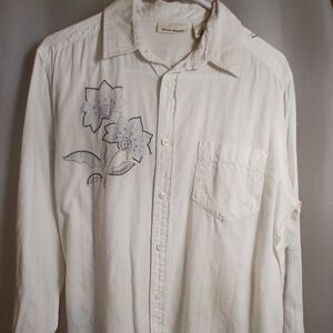 (#401) Men's DNKY Jeans White Button Down Shirt With Flower Design Size Medium